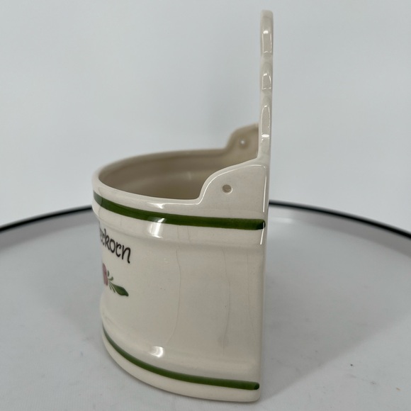 VINTAGE AUSTRIAN‎ CERAMIC WALL HANGING FROM SCHWAZ AUSTRIA HANDPAINTED - Picture 4 of 8